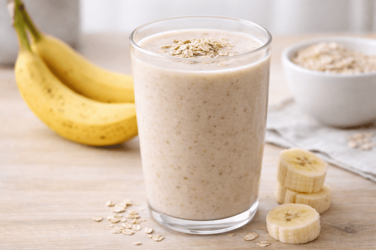 Vitamina de Banana com Aveia para Emagrecer (Rápida, Barata e Sacia Muito)